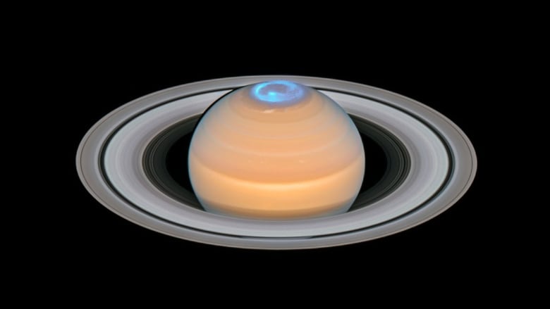 Hubble spots Saturn ‘northern lights’