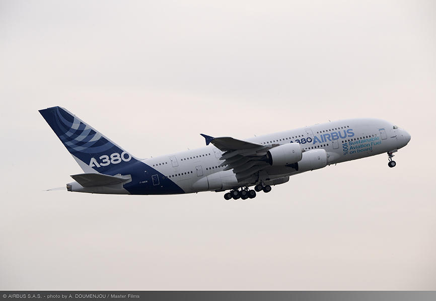 Airbus A380 making its first SAF fuelled flight